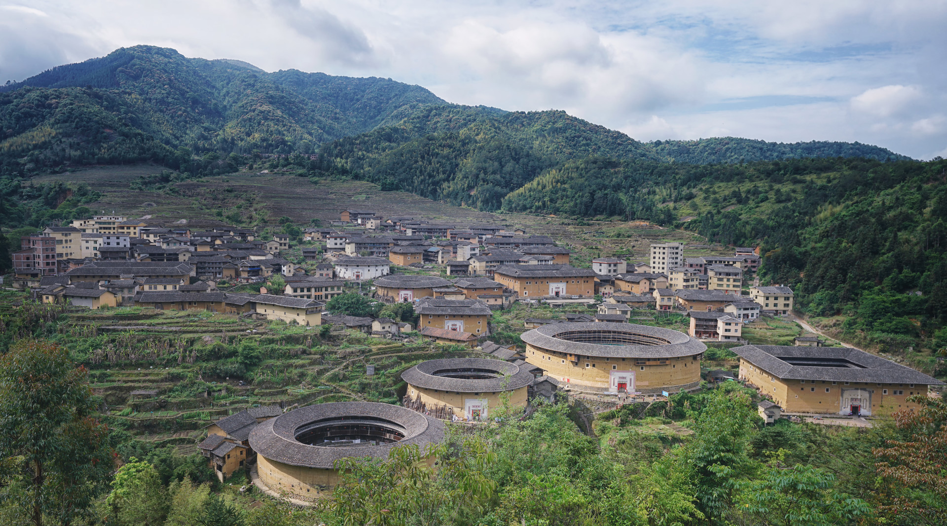 永定客家土樓封面圖