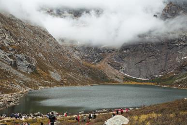 景點：蓮寶葉則高山湖泊