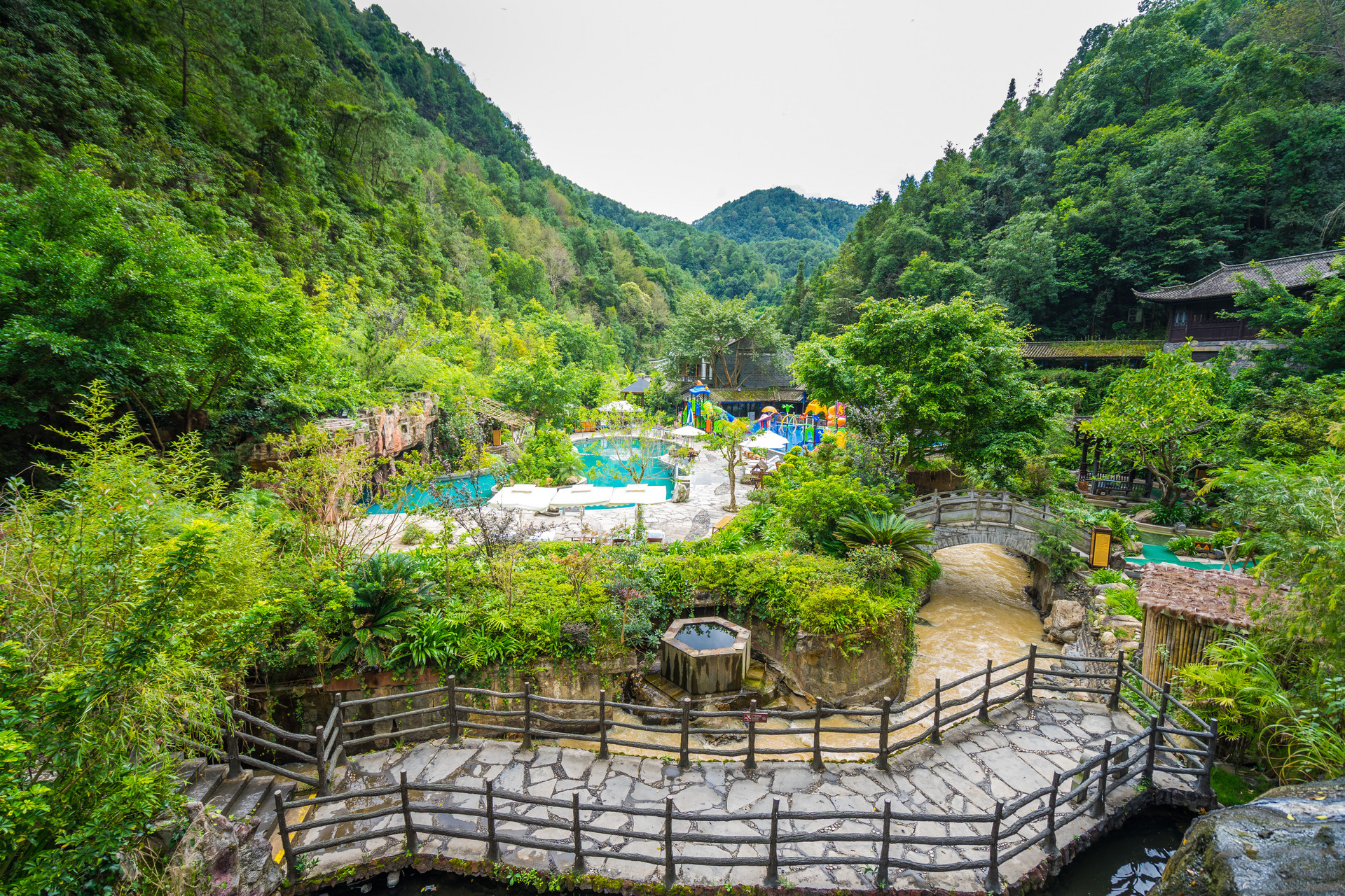 騰沖溫泉公園封面圖