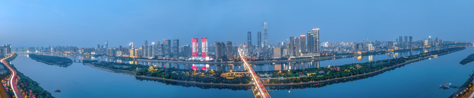 長沙湘江沿岸夜景封面圖