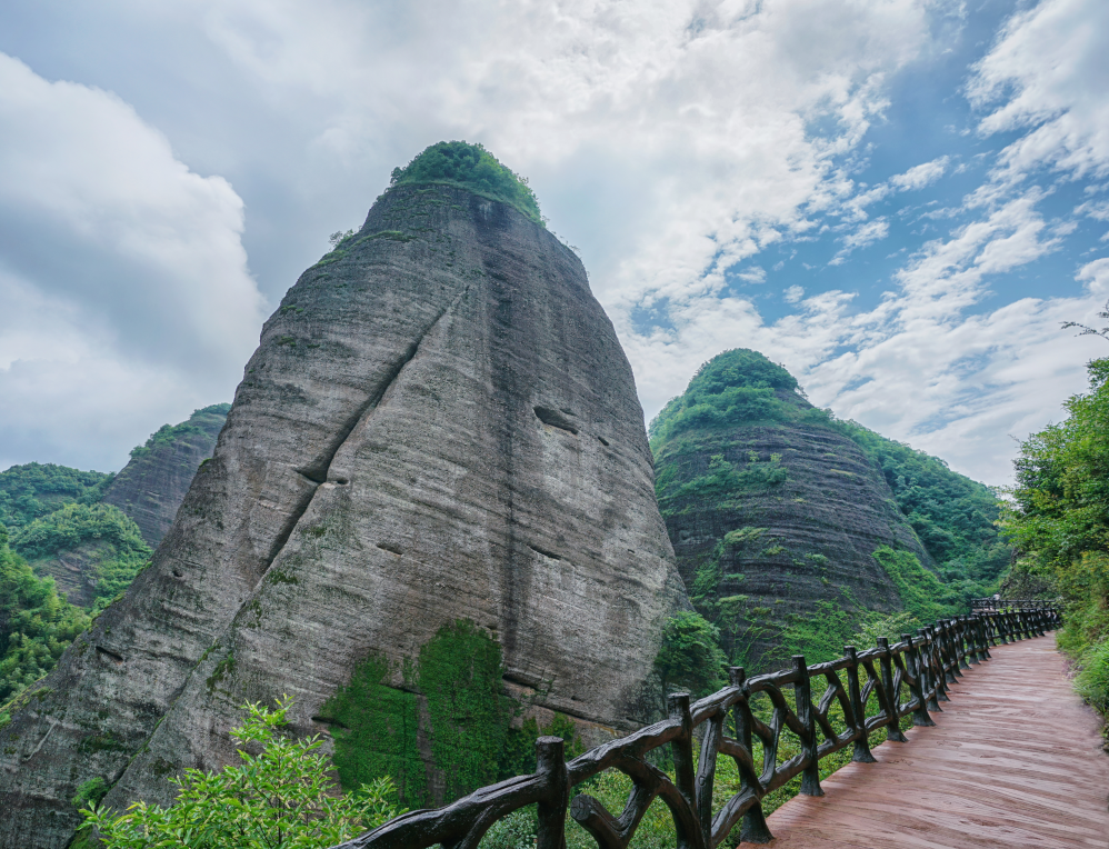 武當(dāng)山1封面圖