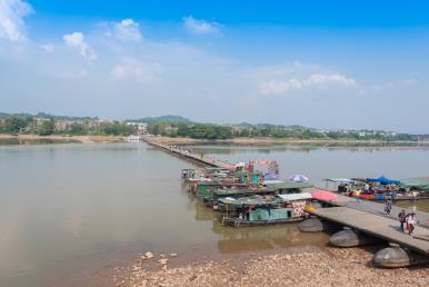 景點：贛州浮橋