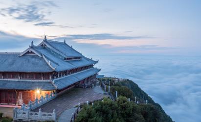 景點：峨眉山金頂風(fēng)光